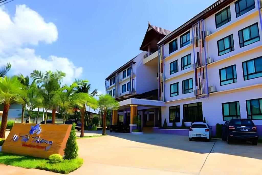 Na Tubthieng Boutique Resort Trang Exterior photo
